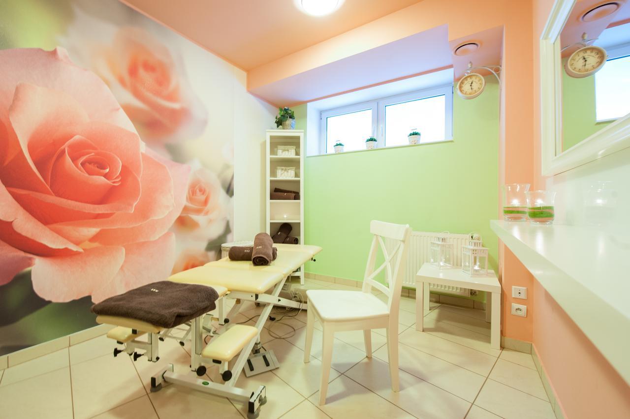 Centrum Zdrowia I Wypoczynku Ikar コウォブジェク エクステリア 写真